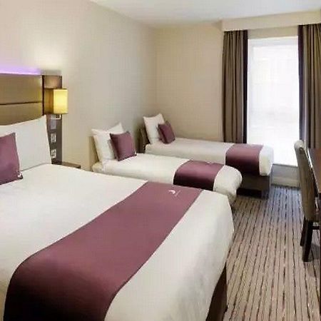 Syresham Premier Inn Premier Inn Silverstone מראה חיצוני תמונה