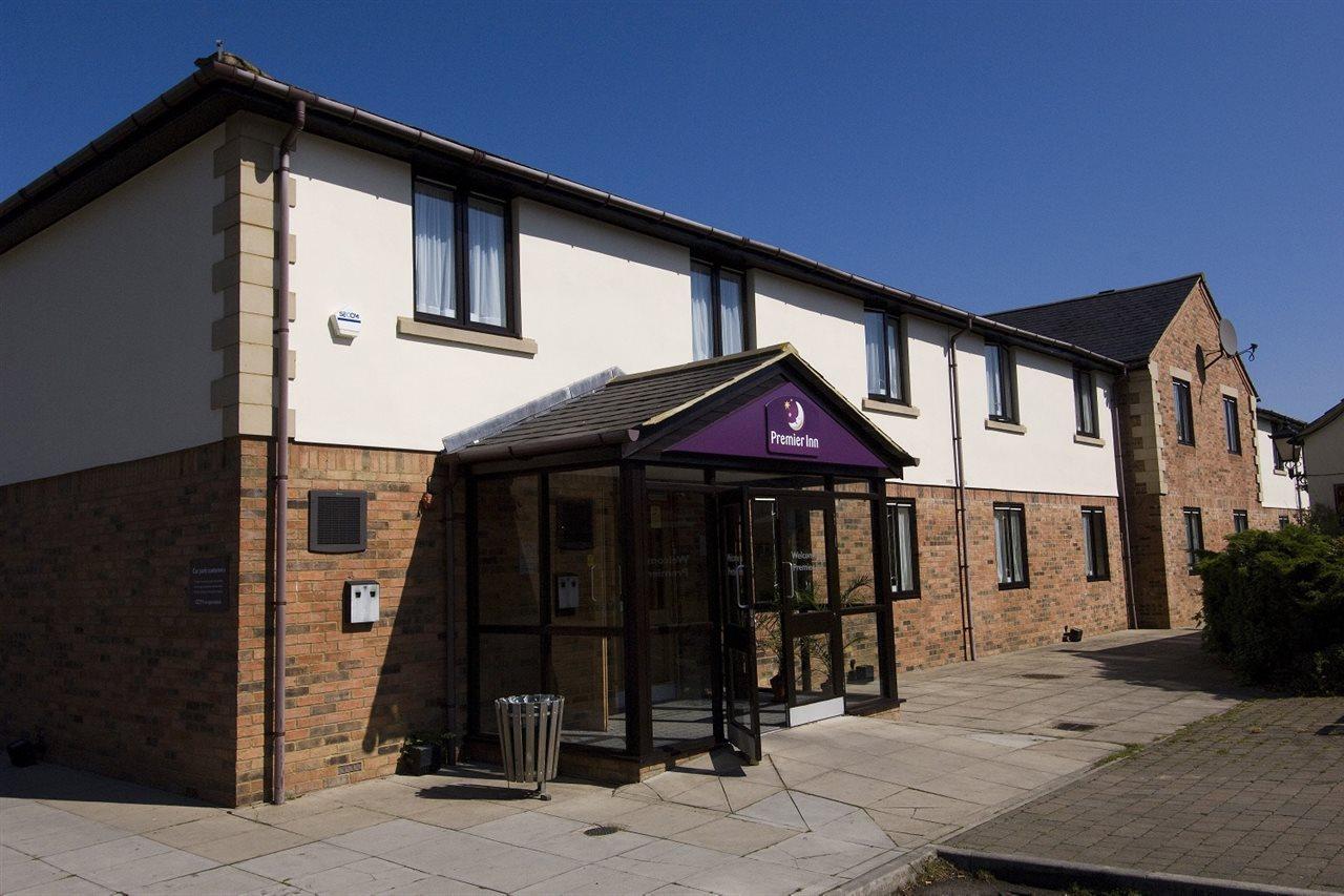 Syresham Premier Inn Premier Inn Silverstone מראה חיצוני תמונה