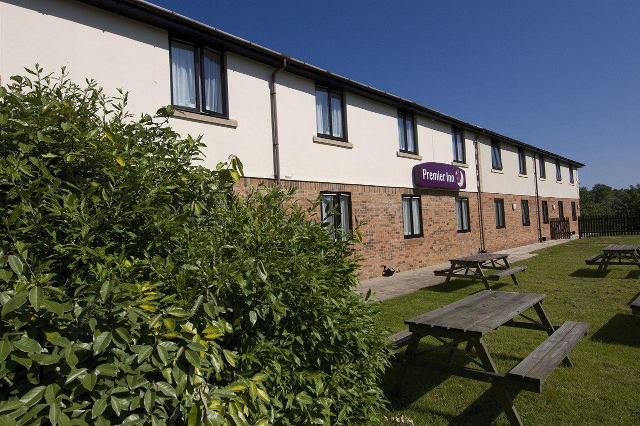Syresham Premier Inn Premier Inn Silverstone מראה חיצוני תמונה