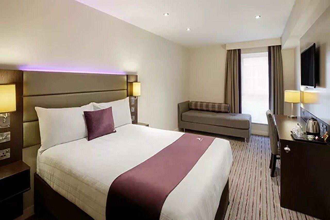 Syresham Premier Inn Premier Inn Silverstone מראה חיצוני תמונה