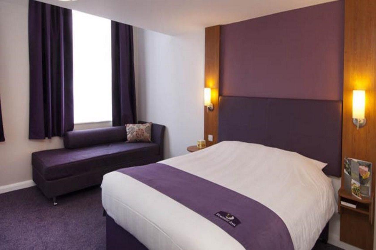 Syresham Premier Inn Premier Inn Silverstone מראה חיצוני תמונה
